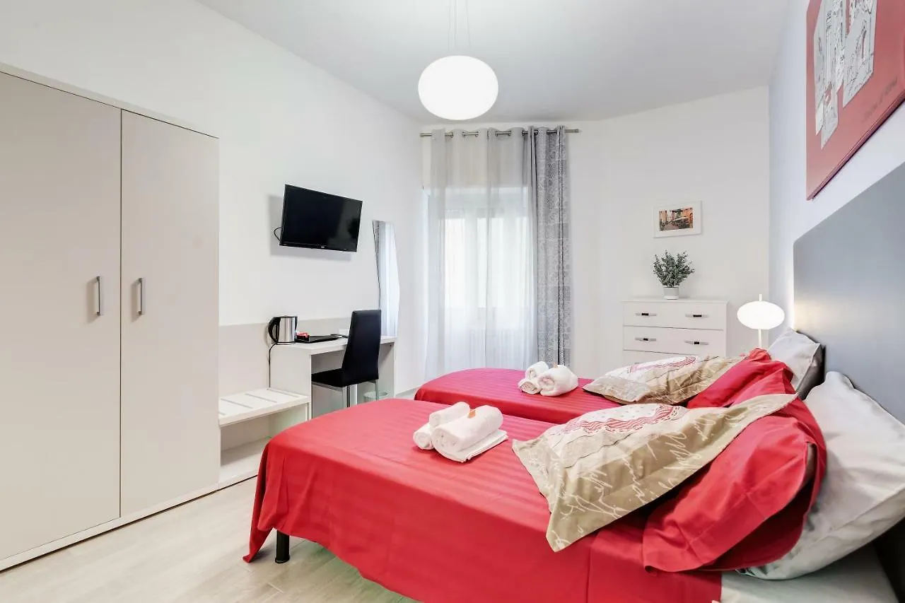 I Cantoni di Roma Guest House 2*,